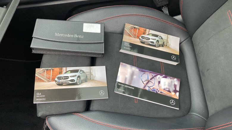 Mercedes-Benz GLA 200d AMG Line Premium Plus 5dr Auto Diesel Hatchback